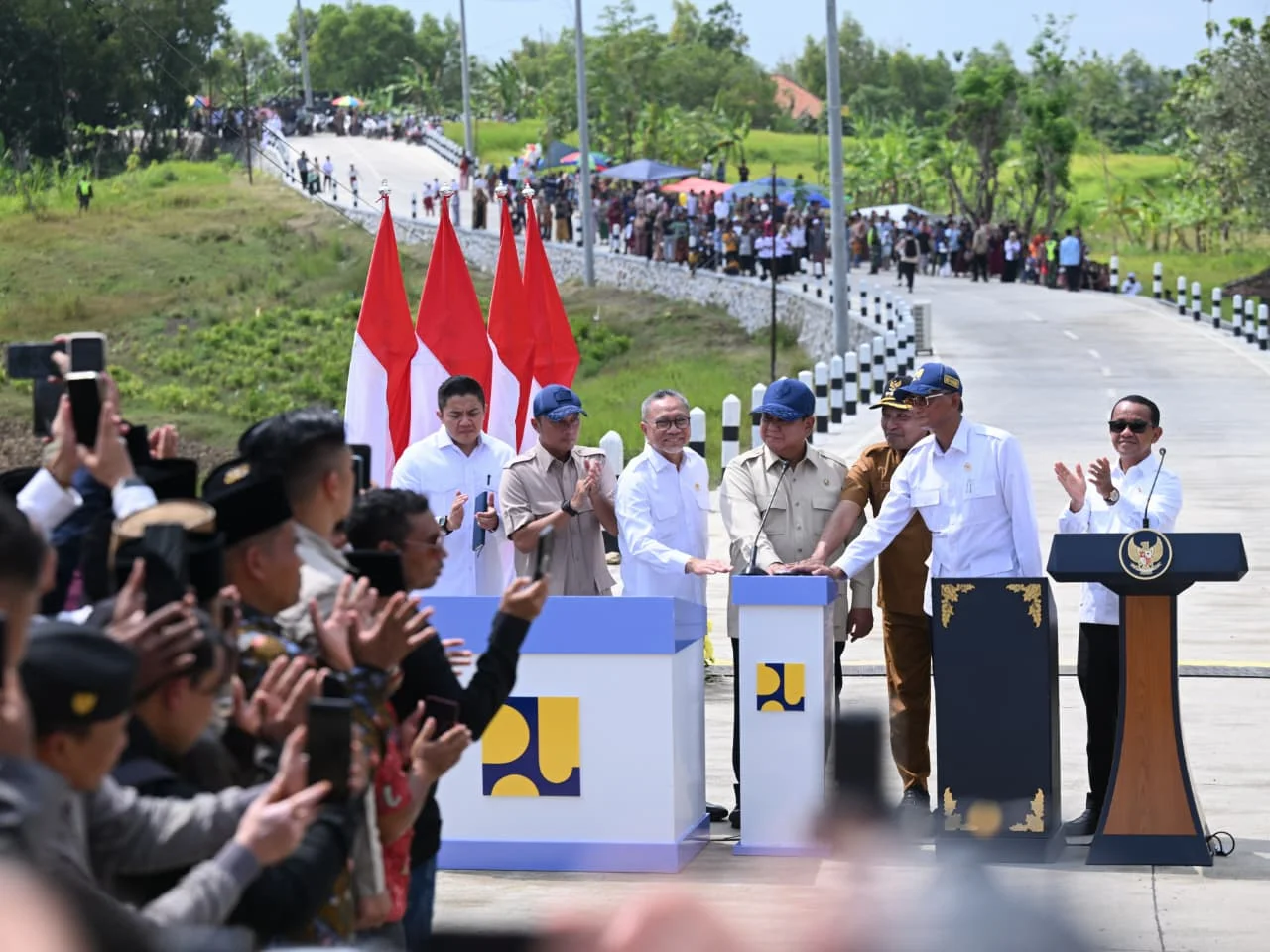 Presiden Prabowo Resmikan 1.151 Kilometer di 37 Provinsi di Indonesia