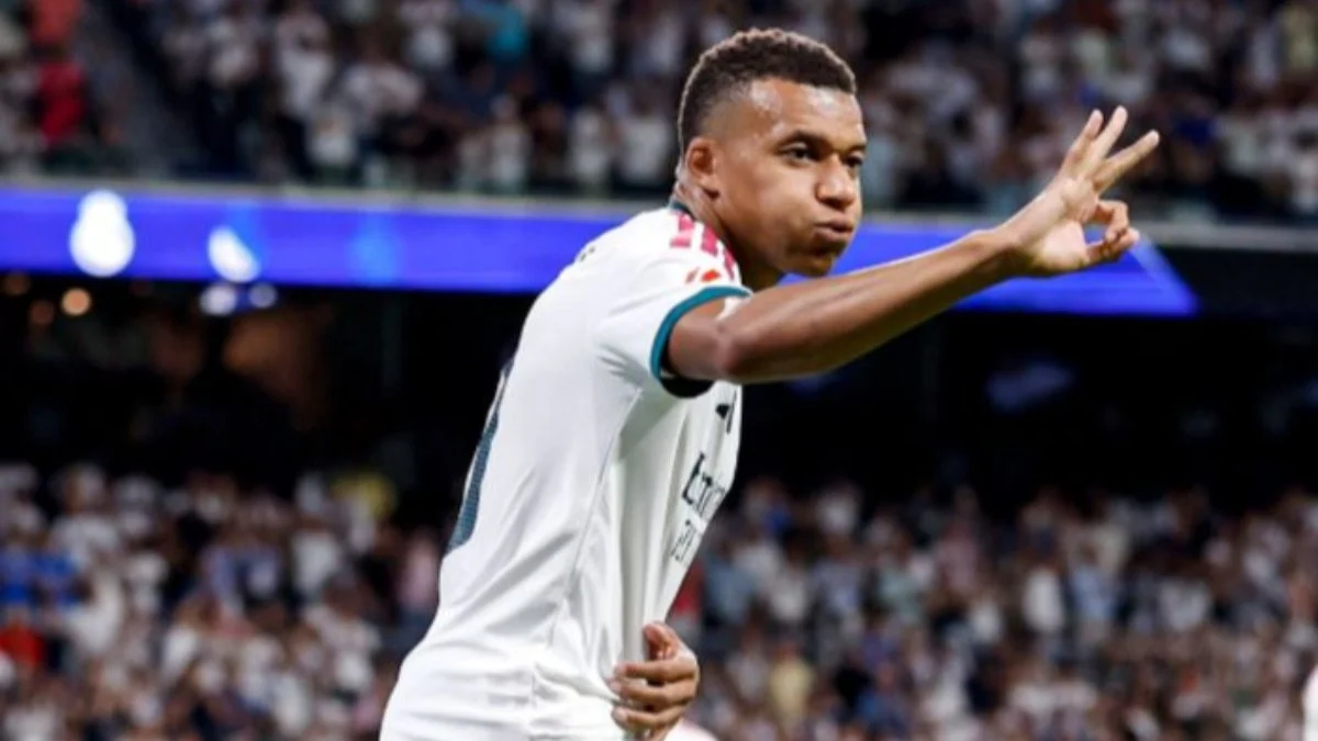 Mbappe Menggila! Hattrick Bawa Real Madrid ke Puncak Klasemen LaLiga