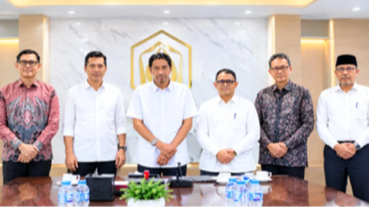 Muzakir Manaf Hadiri RUPSLB Bank Mustaqim Aceh, Dorong Penguatan Tata Kelola dan Sinergi Perbankan Syariah