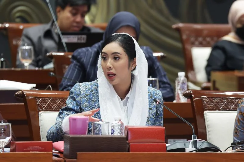 Anggota Dewan Cindy Monica Soroti Anggaran Komdigi, Pengawasan Judi Online dan Perlindungan Anak Perlu Diperkuat