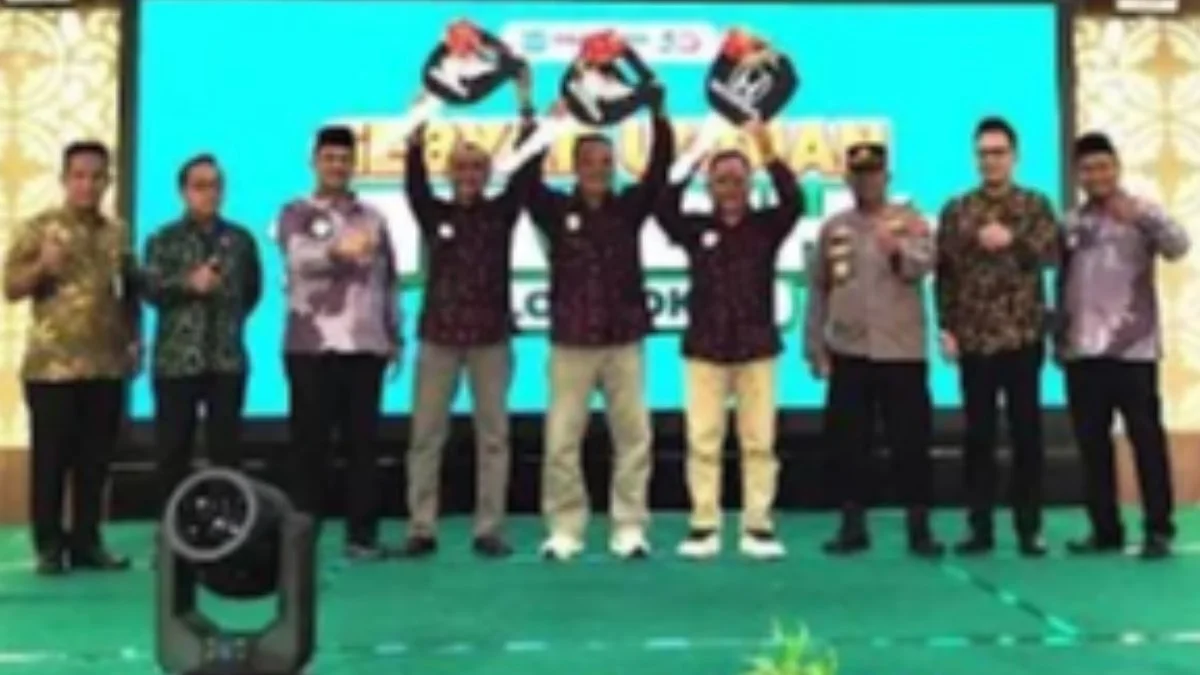 Rayakan HUT ke-30, Bank AHA Gelar Aksi Sosial dan Undi Program Arisan Tasbih Berhadiah Mobil Brio